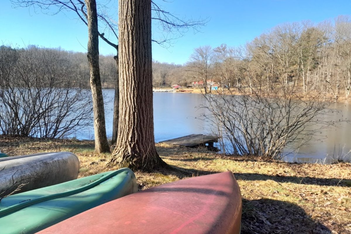Campings au bord des lacs pour sports nautiques : classement