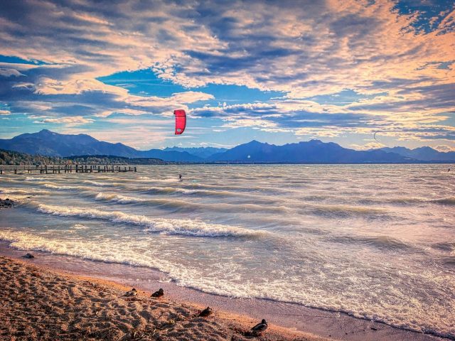 Meilleurs spots de lacs avec plages accessibles pour surf