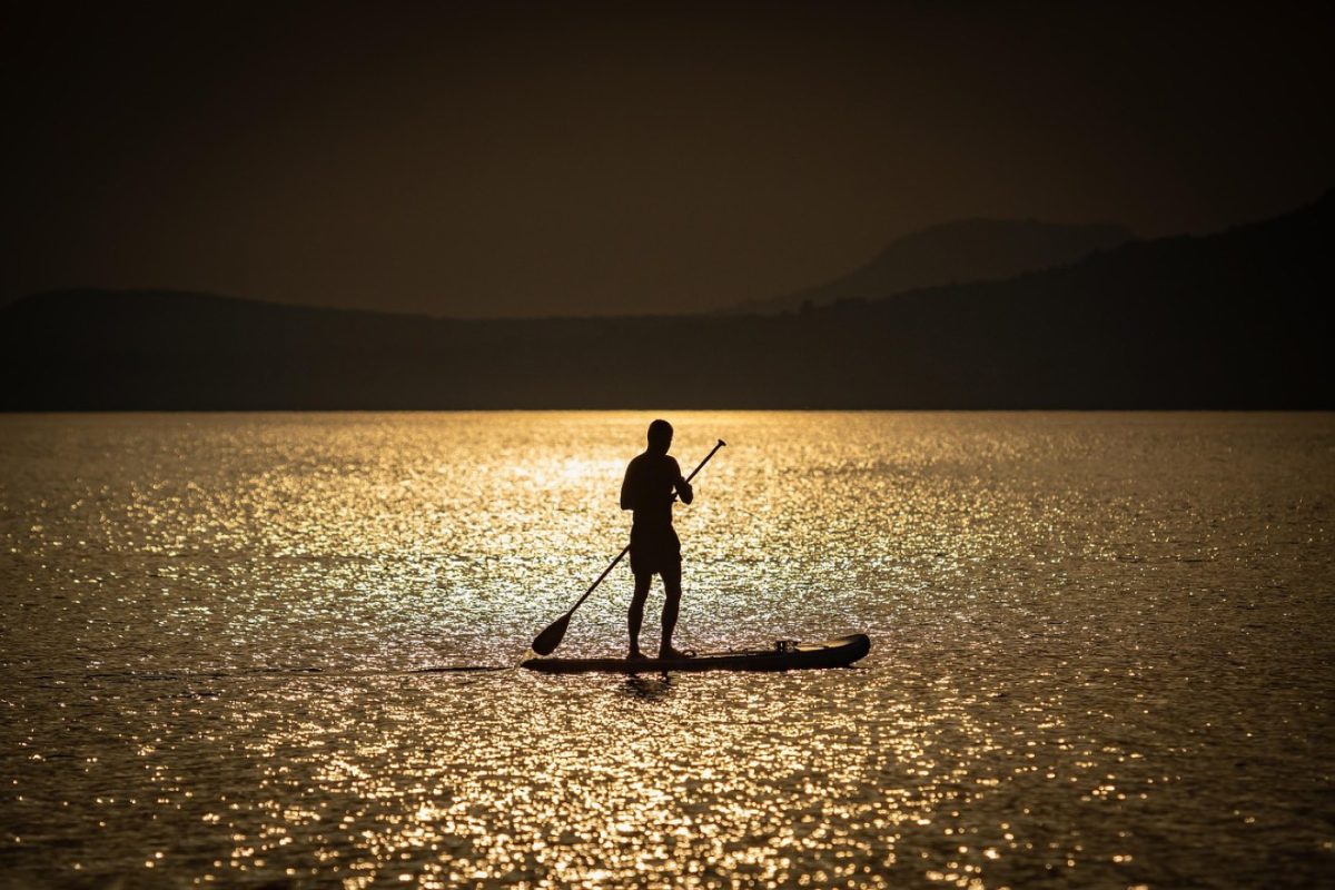 EVA ou caoutchouc pour planche de lac : quel choix