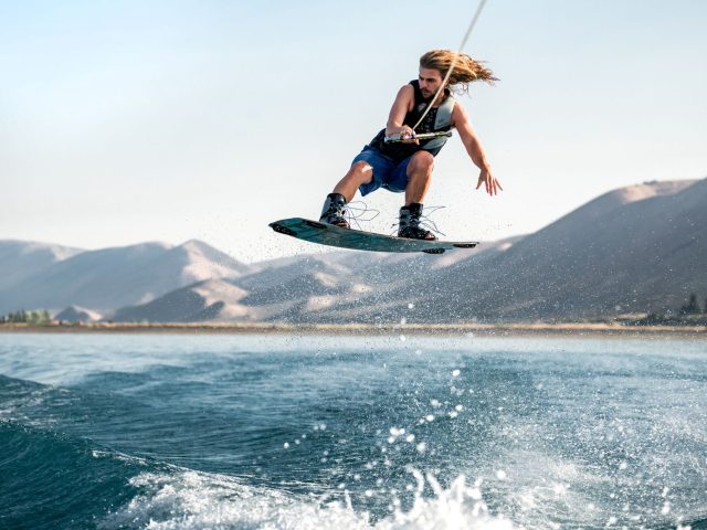 Les Meilleurs Spots de Wakeboard à Découvrir