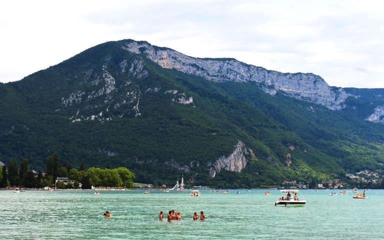 Sports nautiques en Savoie : destination alpine